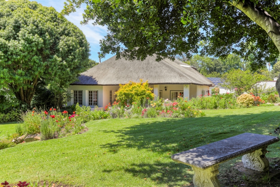 4 Bedroom Property for Sale in Constantia Western Cape